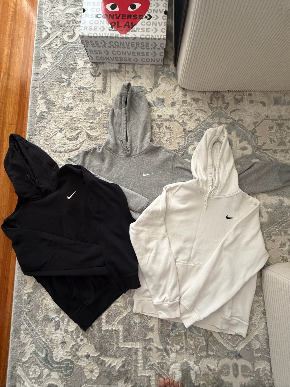 Nike Men’s White Zip-Up Hoodie Lot of 3 - Picture 4 of 4